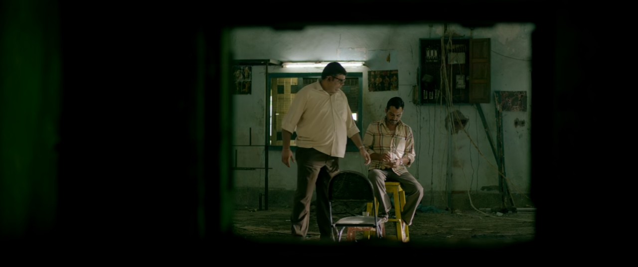 Raman Raghav 2.0 (2016) BluRay Hindi 720p 10bit x265 HEVC AAC 2.0 ESub.mkv.0000